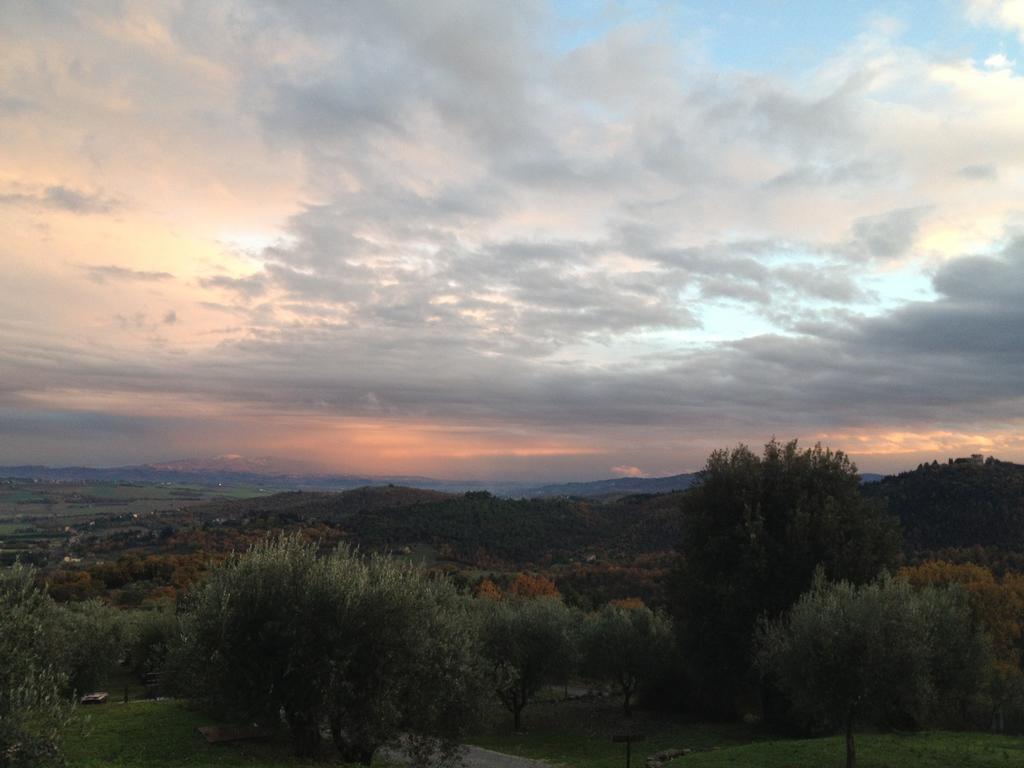 Podere Schioppello Casale Con Appartamenti Privati Cibottola Extérieur photo
