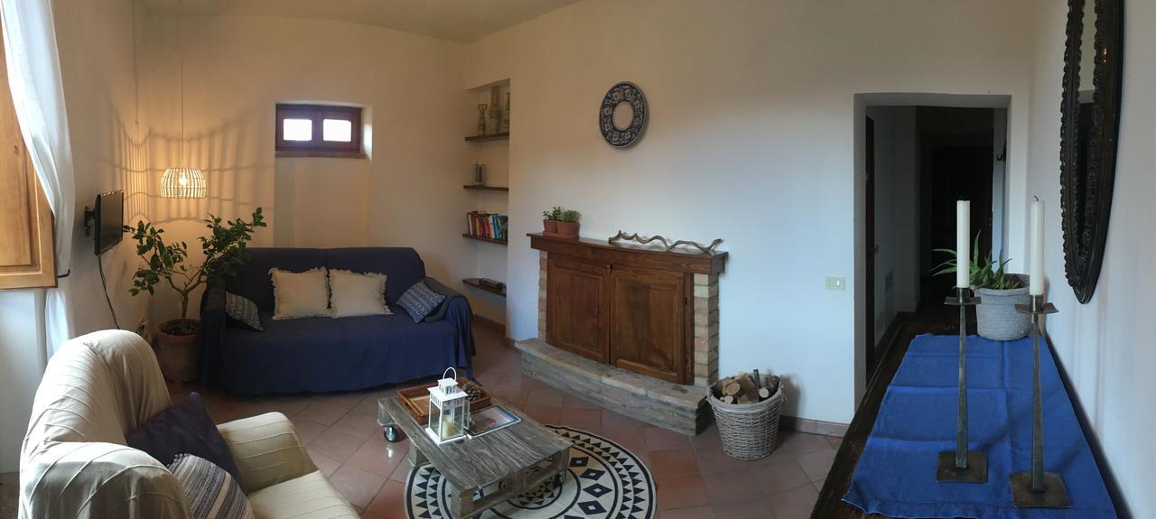 Podere Schioppello Casale Con Appartamenti Privati Cibottola Extérieur photo